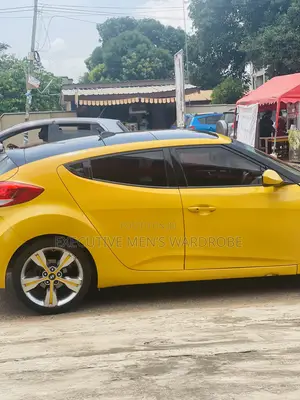 Hyundai Veloster Automatic 2012 Yellow