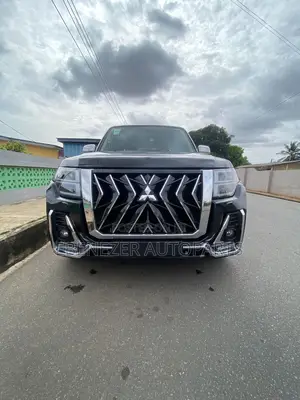Mitsubishi Pajero Spec Upgrade Body Kits Available
