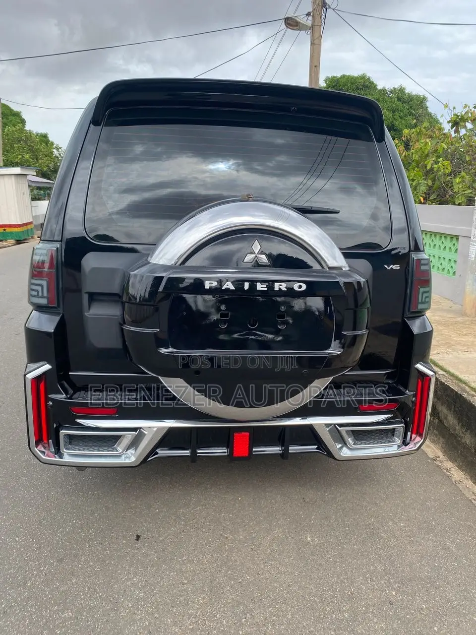 Mitsubishi Pajero Spec Upgrade Body Kits Available