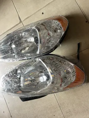 Hyundai Accent 2008 Head Light
