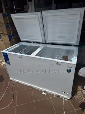 Reliable, Efficient, and Fresh Midea Chest Freezer