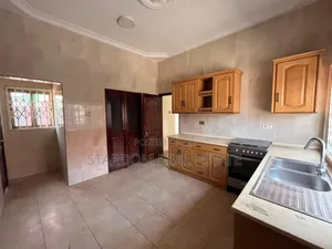 3bdrm House in Trassacco Area, East Legon for rent