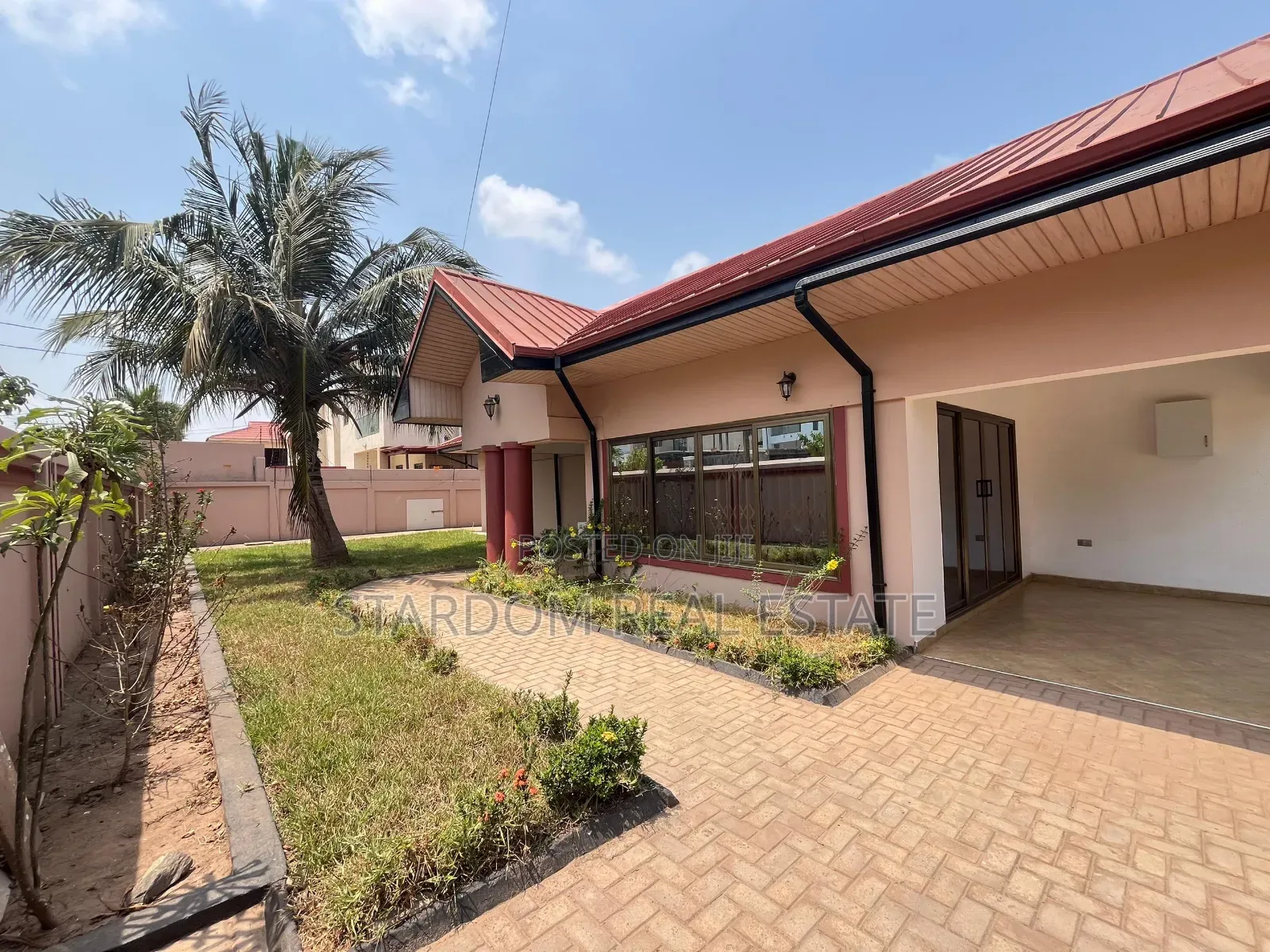 3bdrm House in Trassacco Area, East Legon for rent