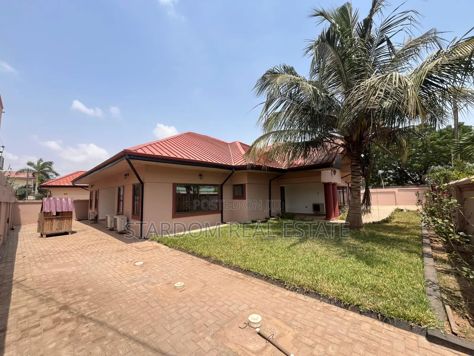 3bdrm House in Trassacco Area, East Legon for rent