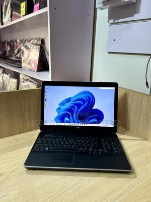 Laptop Dell Latitude E6540 8GB Intel Core I5 SSD 128GB