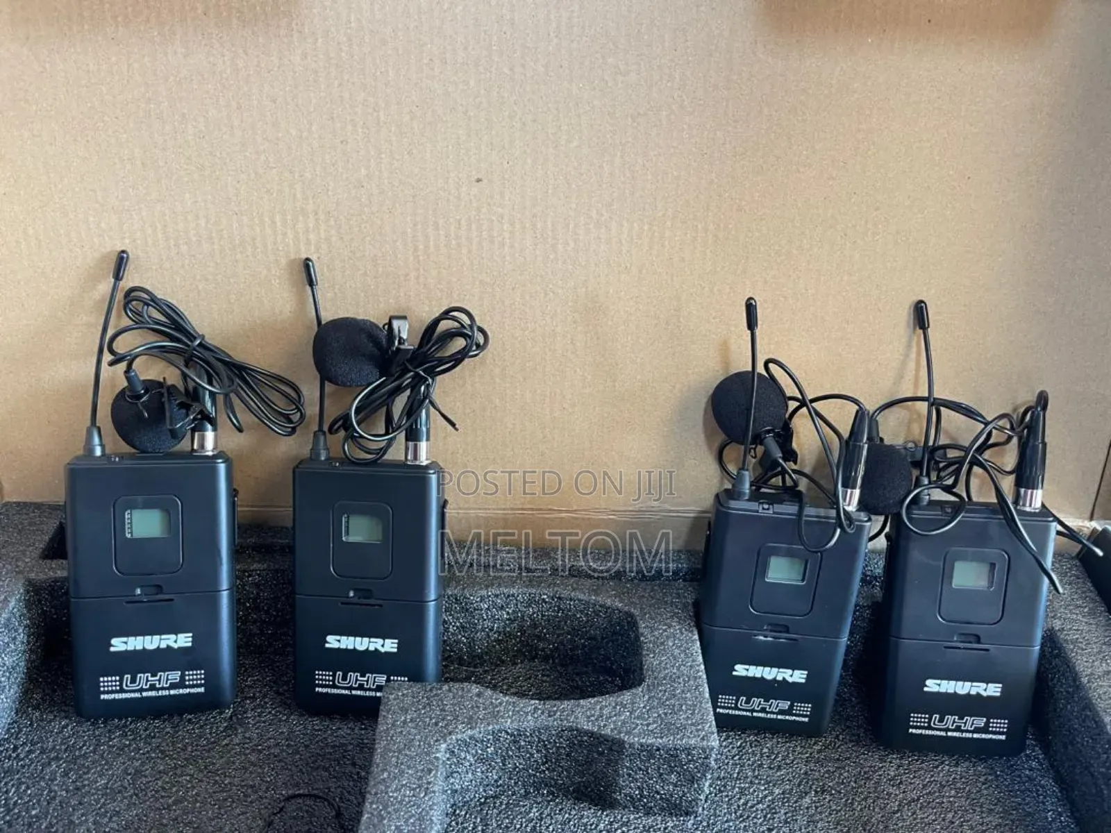 Shure Am-401 4in1 Lapel Wireless Microphone