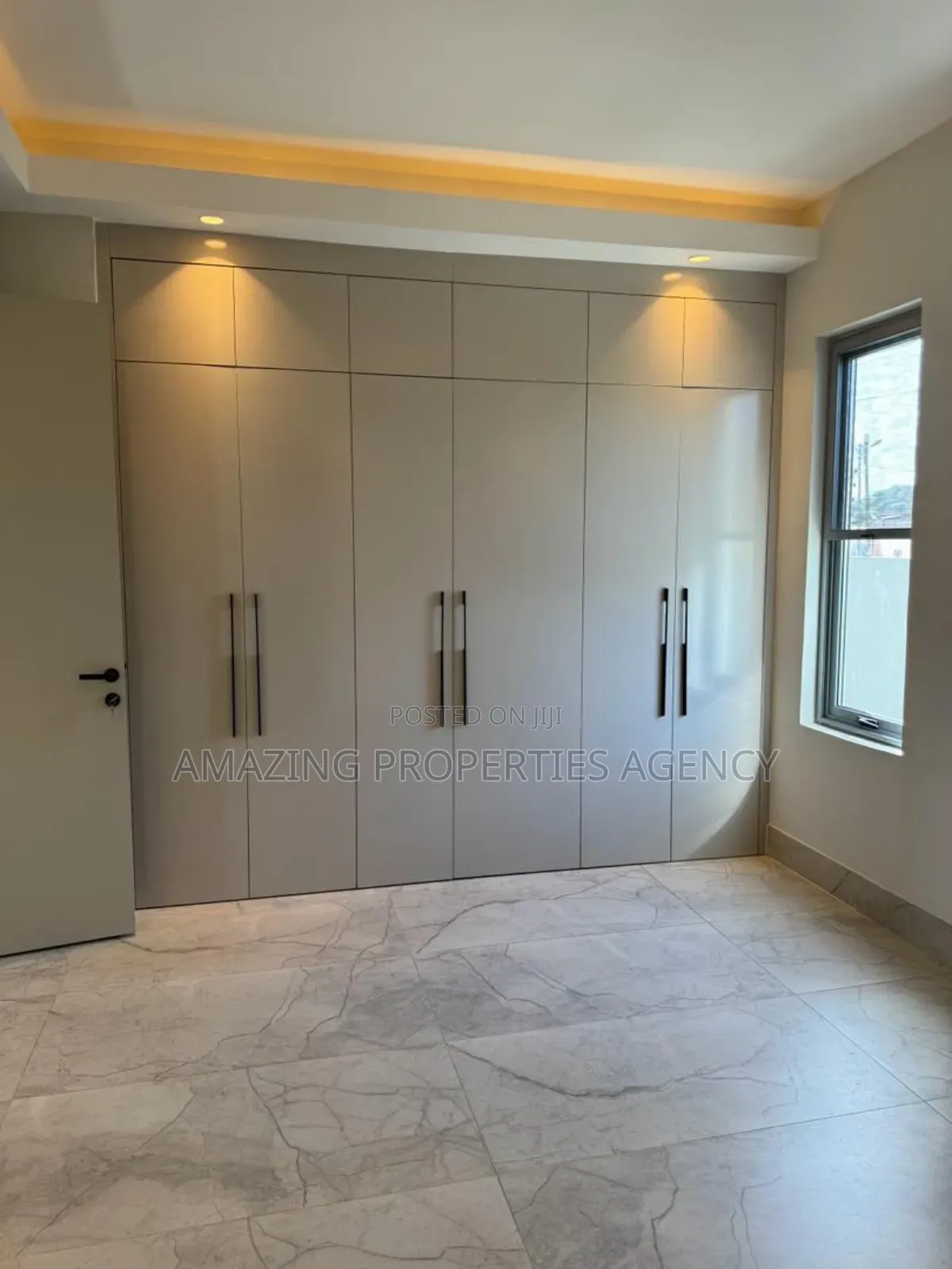 4bdrm House in East Legon for sale