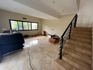 3bdrm Townhouse / Terrace in Adjiringanor, East Legon for rent
