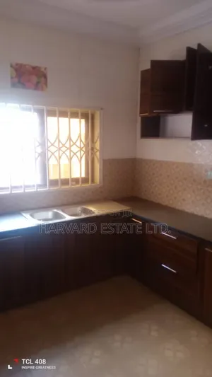 3bdrm House in Tech Kwamo, Kumasi Metropolitan for rent