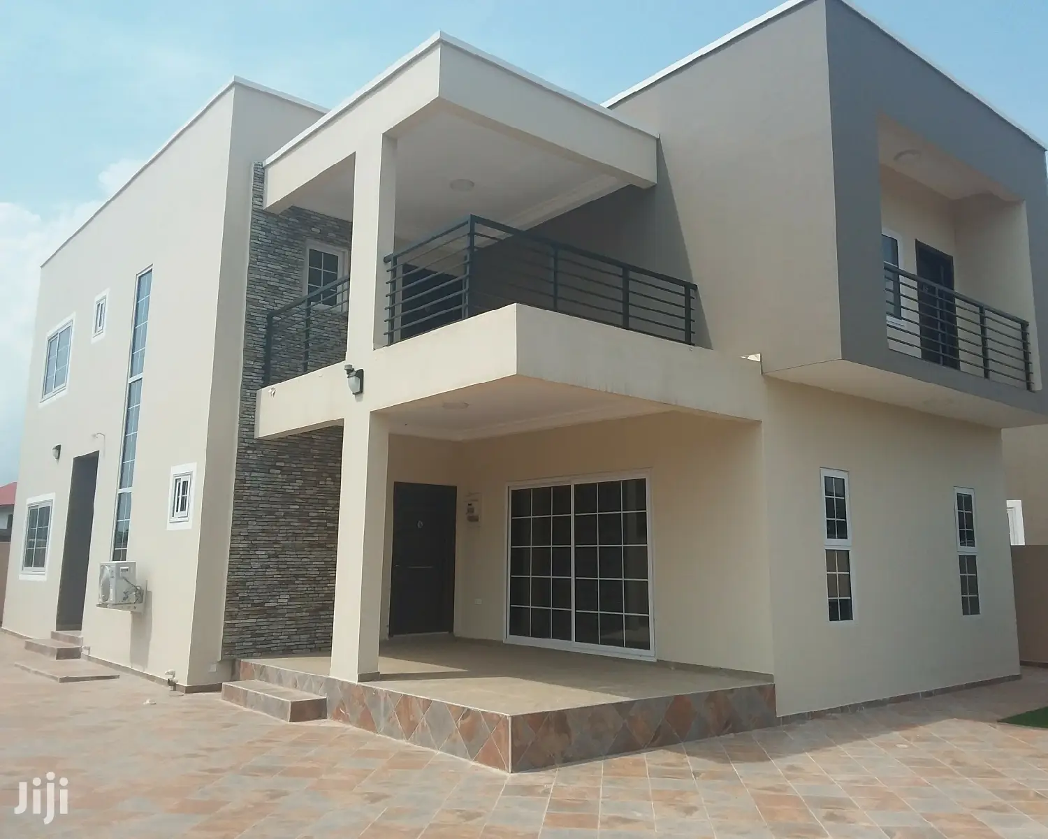 4 Self Compound For Sale