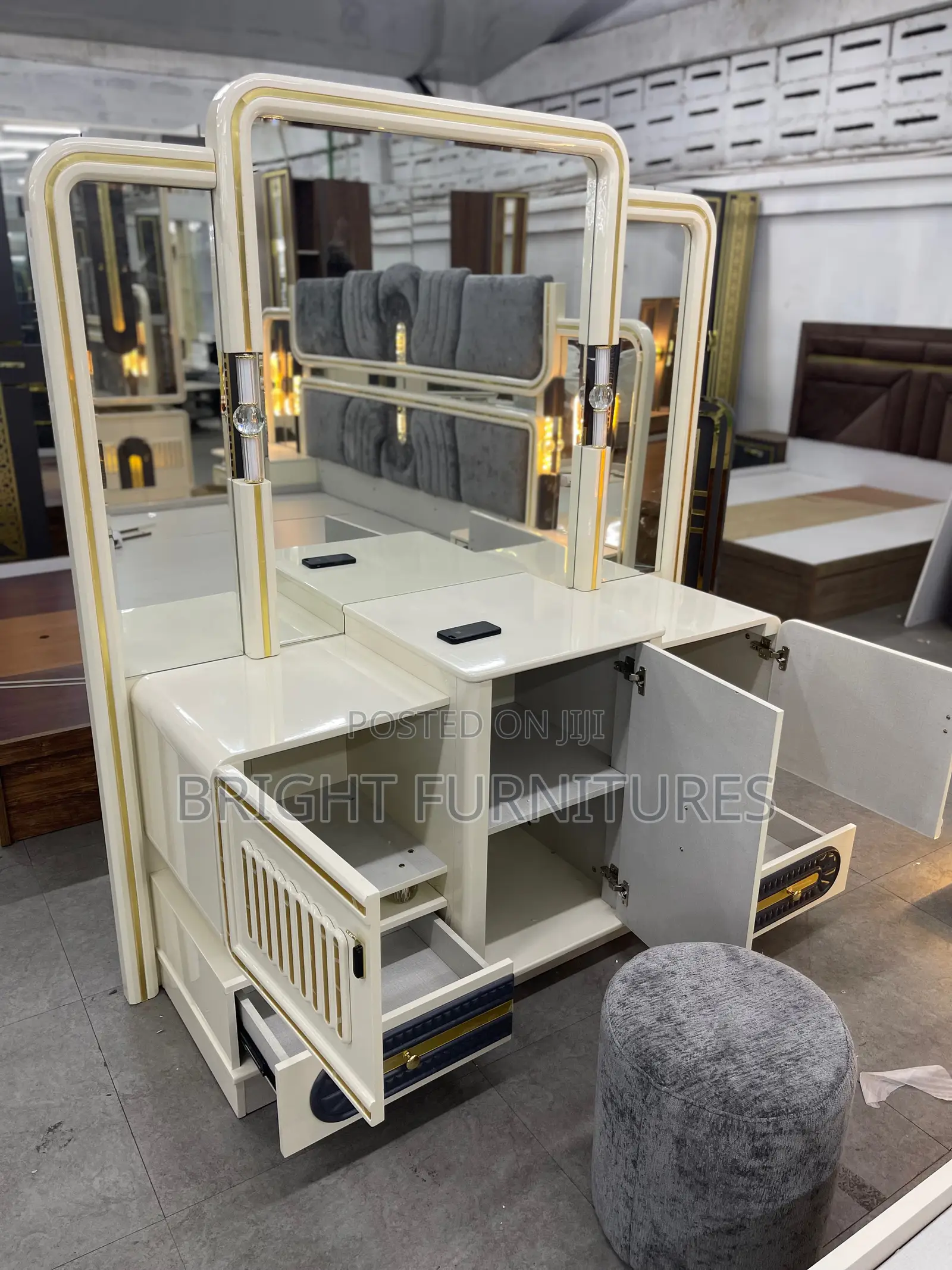High Quality Foreign Bedroom Sets