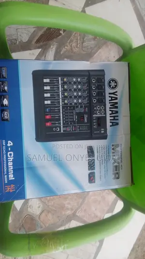 4 Channel Powered Mixer With Amp (Usb)