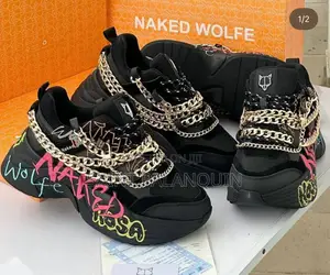 Naked Wolfe