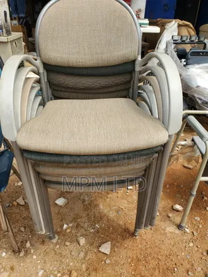 Strong Chairs