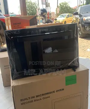Brand New Kenwood 28 Liters in Built Oven 
