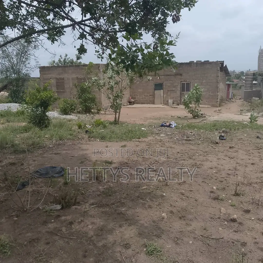 One Plot for Sale at Ashalaja With Two Single Rooms for Sale