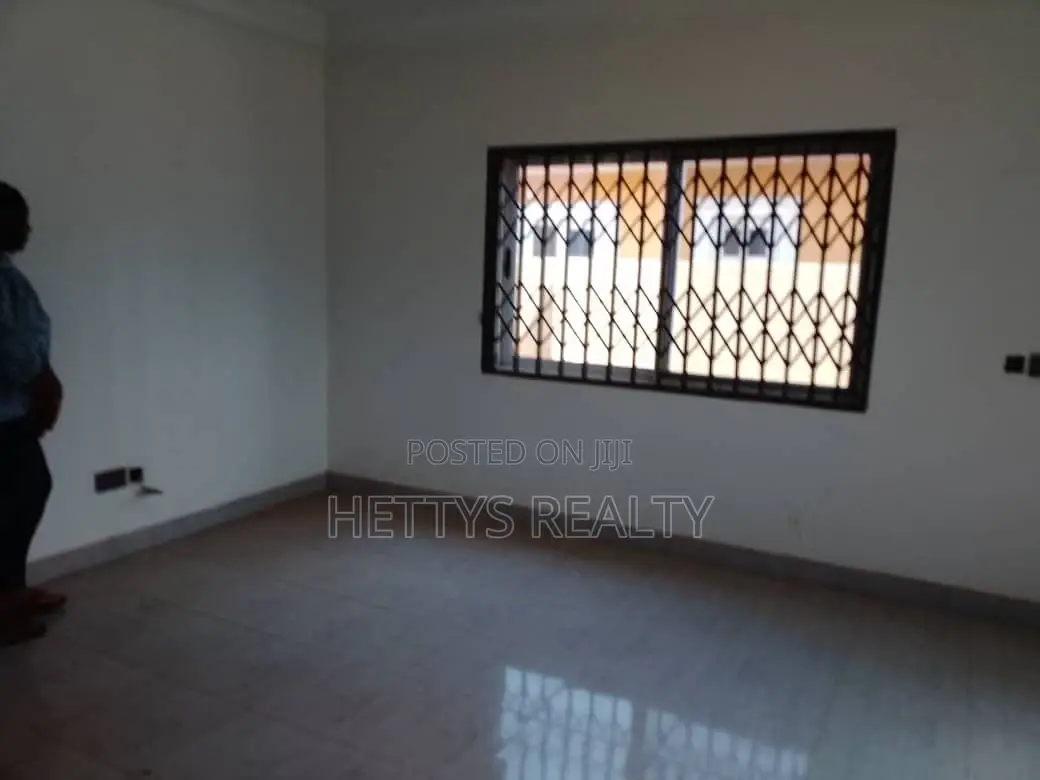 2bdrm House in Oyarifa, Pentecost for sale