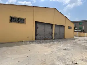 600 SQM Warehouse for Renr at Achimota