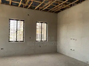 5bdrm Apartment in Anyienem., Kumasi Metropolitan for sale