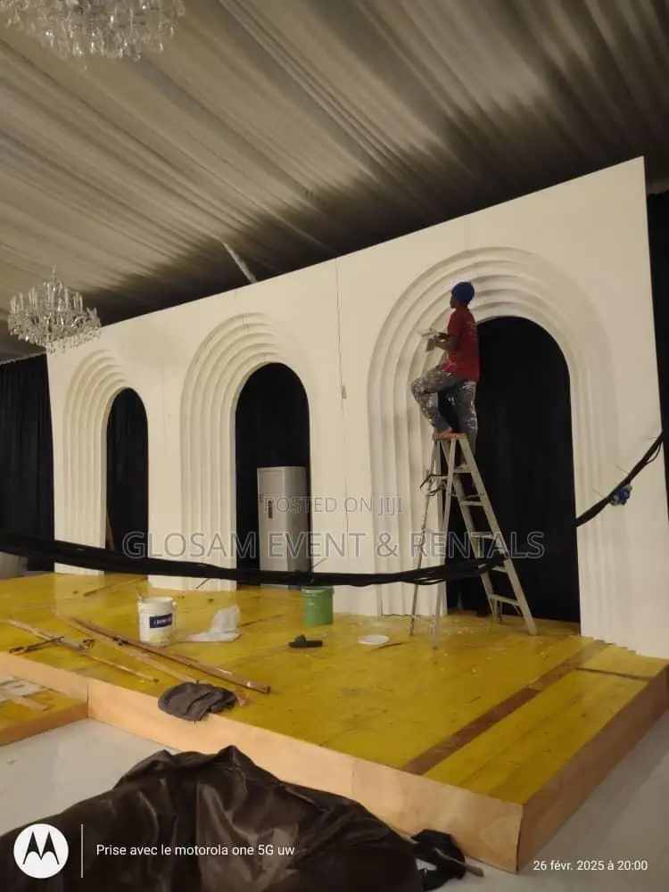 Wooden Backdrop Stands