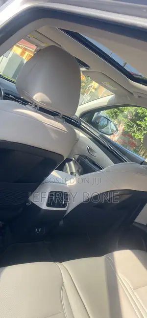 Hyundai Tucson SE 2022 Gray