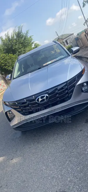 Hyundai Tucson SE 2022 Gray