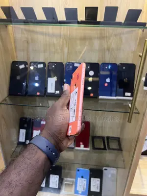 New Apple iPhone XR 128 GB Orange
