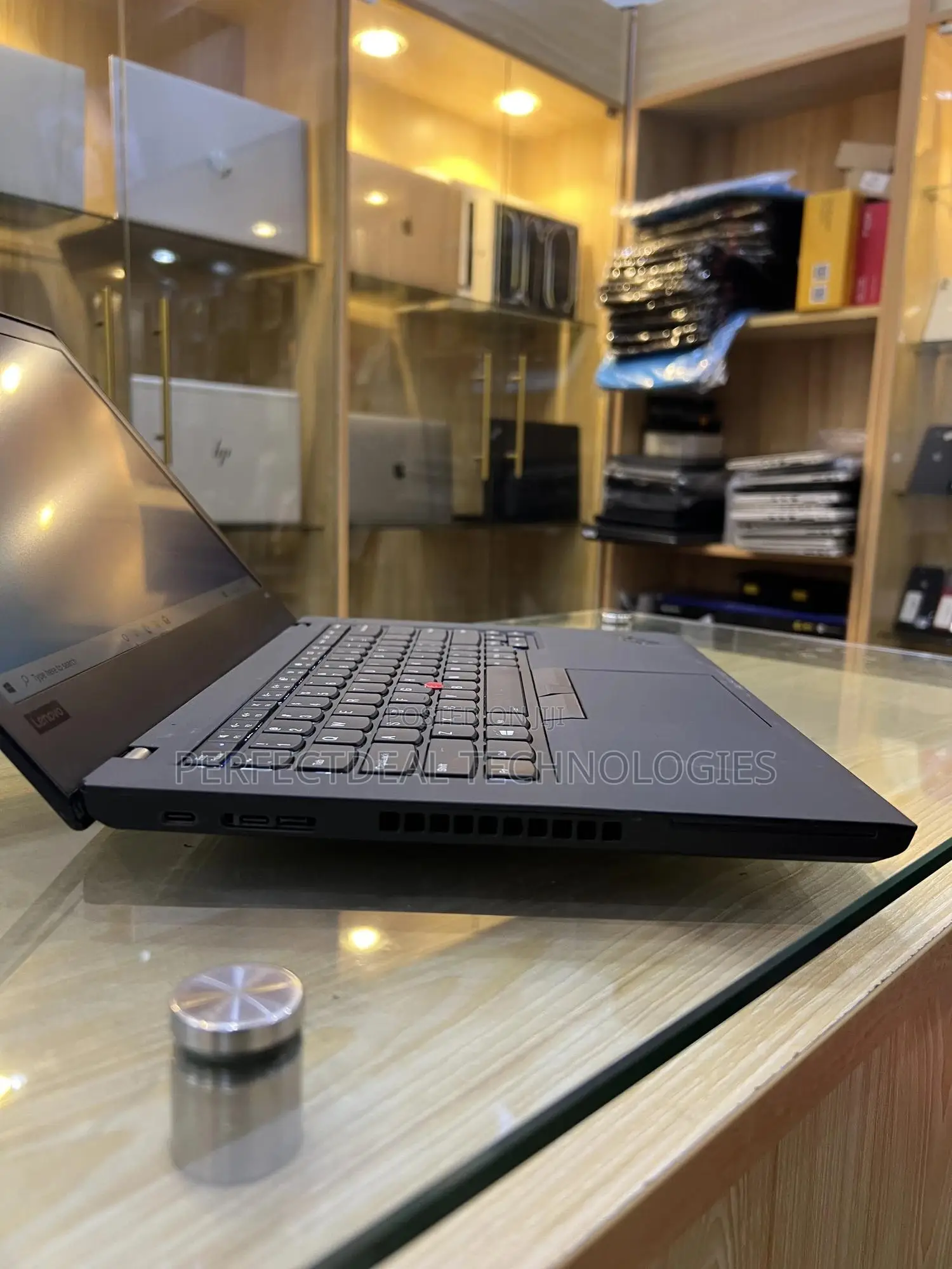 New Laptop Lenovo ThinkPad A485 8GB AMD Ryzen 5 SSD 256GB