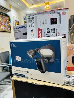Dual Motion Clear Ring Floodlight Cam Pro Wired