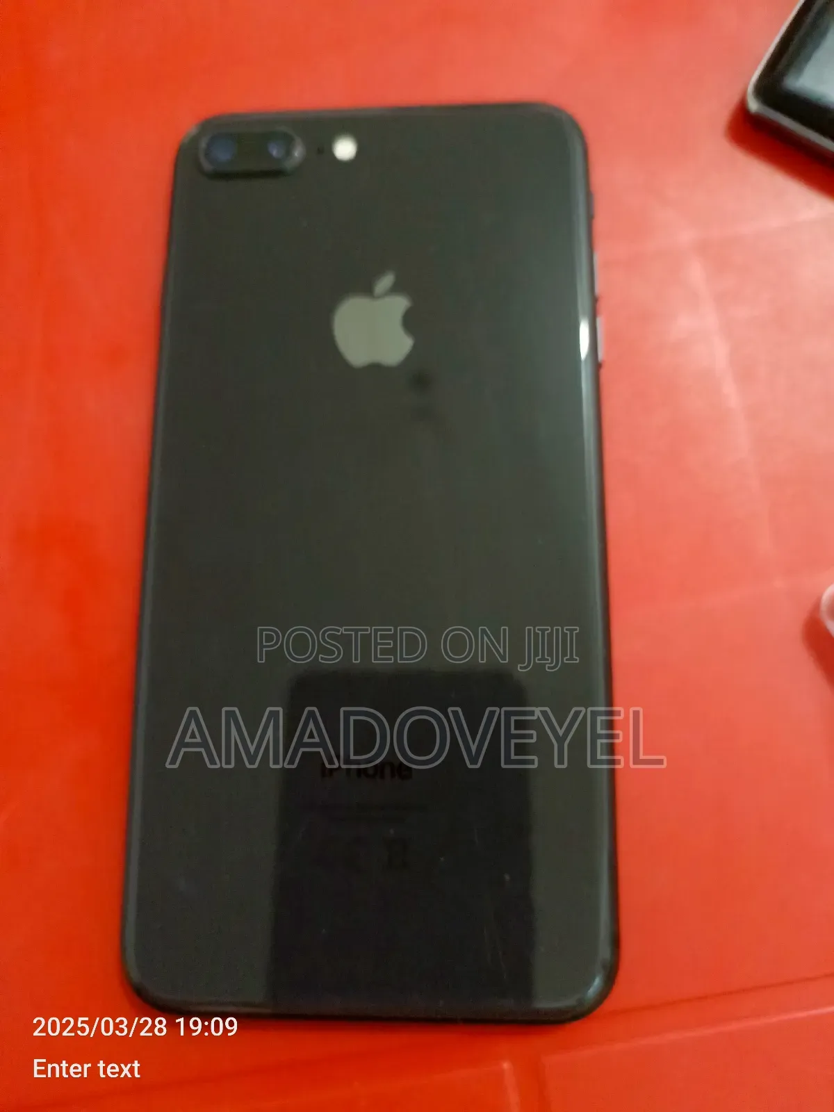 Apple iPhone 8 Plus 64 GB Black