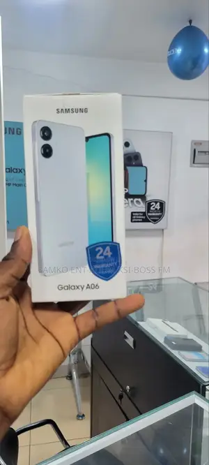 New Samsung Galaxy A06 64 GB Gray