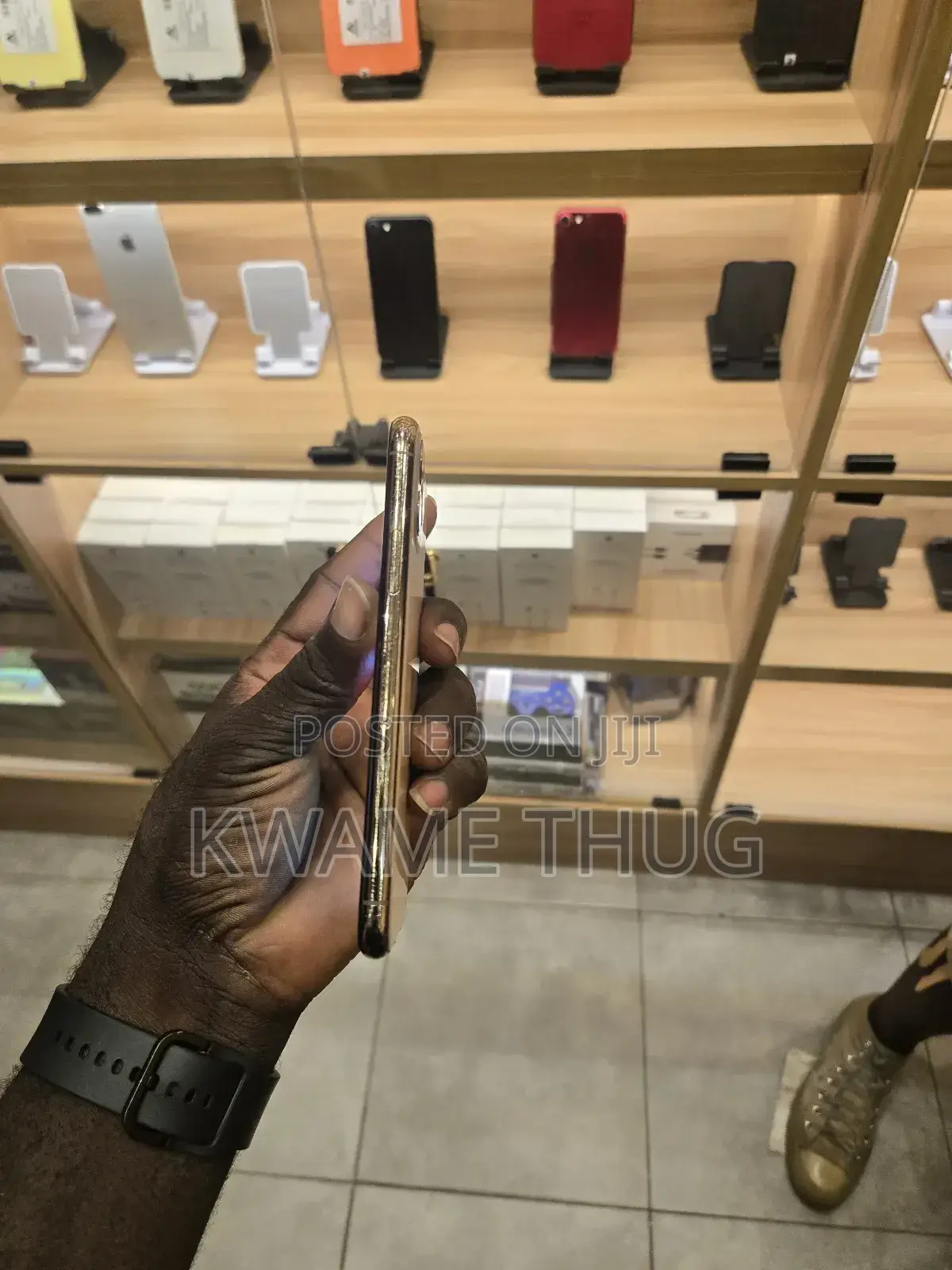 Apple iPhone 11 Pro 64 GB Gold
