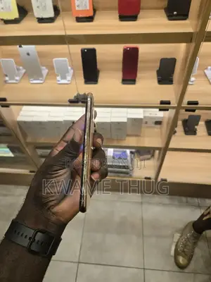 Apple iPhone 11 Pro 64 GB Gold