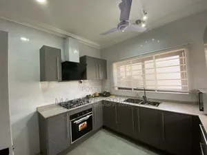 4bdrm House in Madev Realty, Ofankor for sale