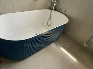 4bdrm House in Madev Realty, Ofankor for sale