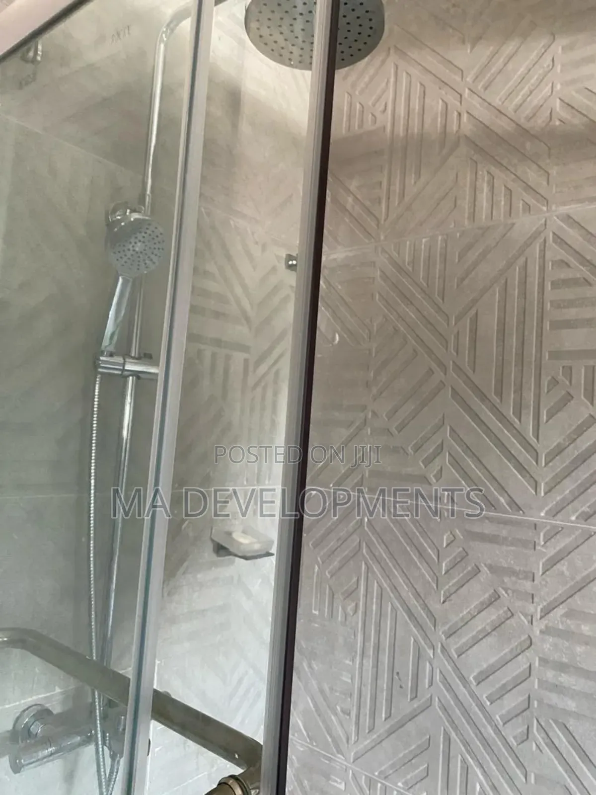 4bdrm House in Madev Realty, Ofankor for sale