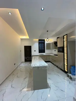 3bdrm House in East Legon for sale