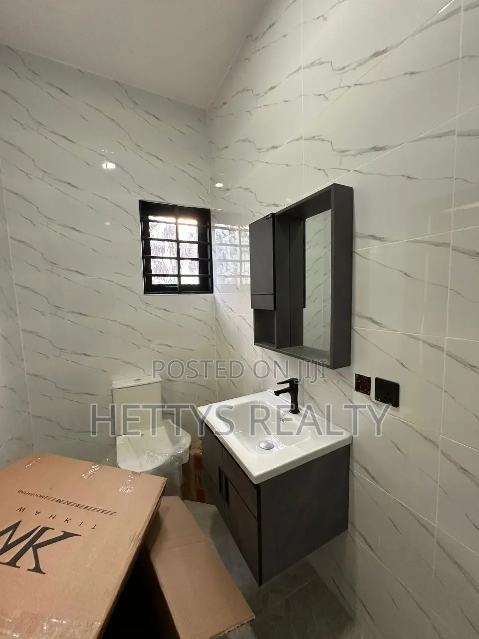 3bdrm House in East Legon for sale