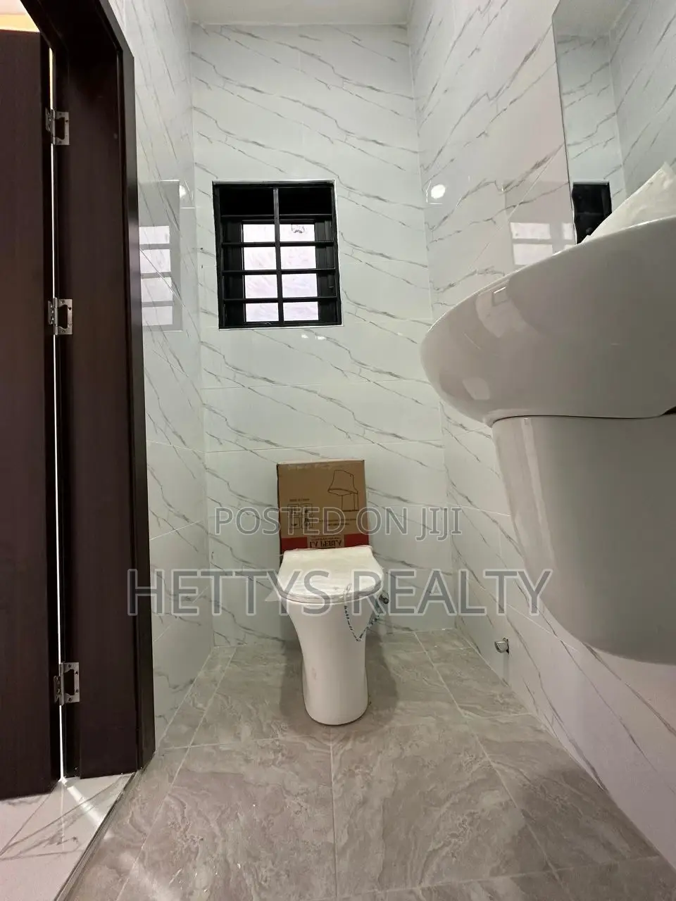 3bdrm House in East Legon for sale