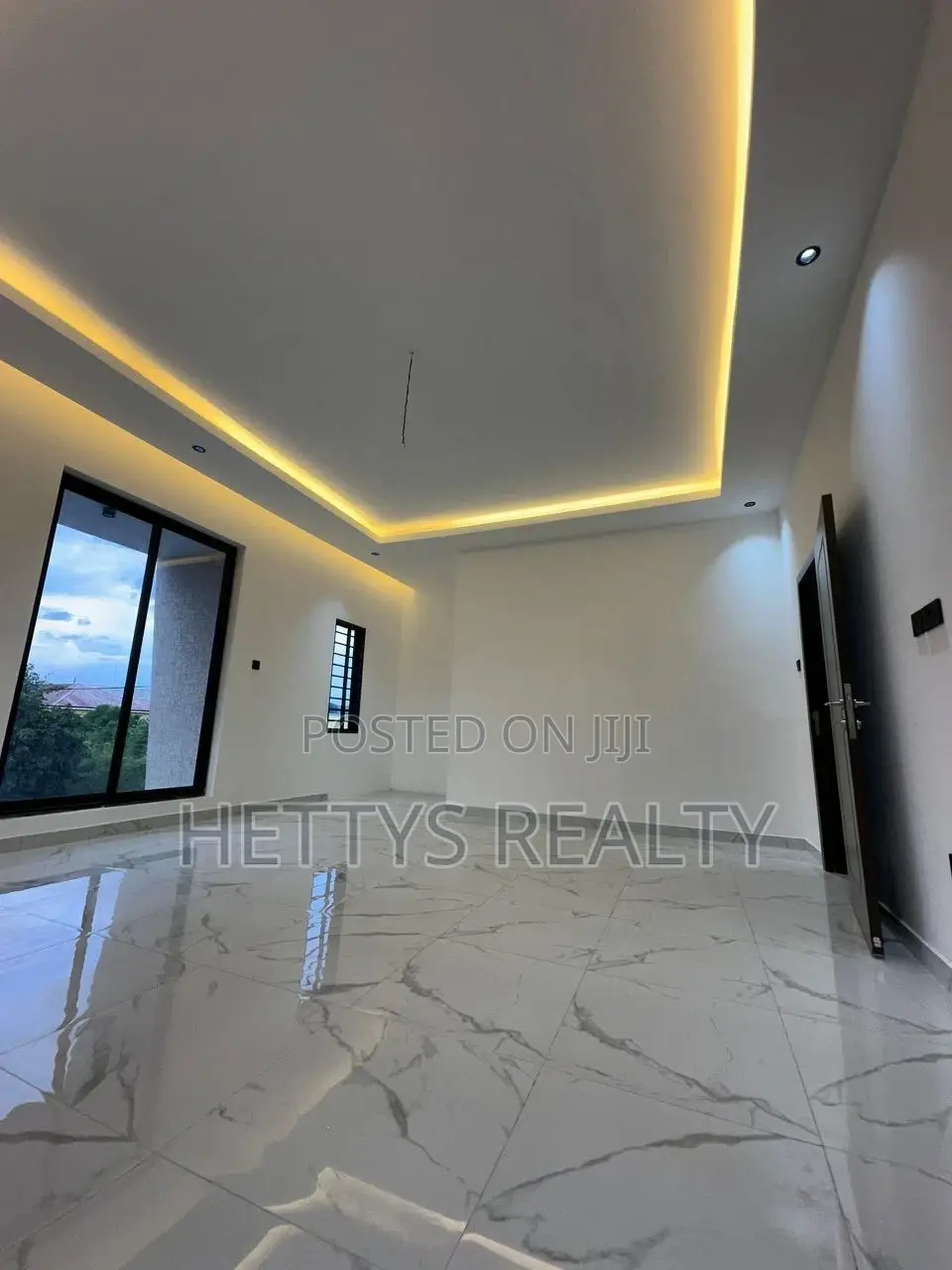 3bdrm House in East Legon for sale