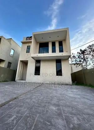 3bdrm House in East Legon for sale