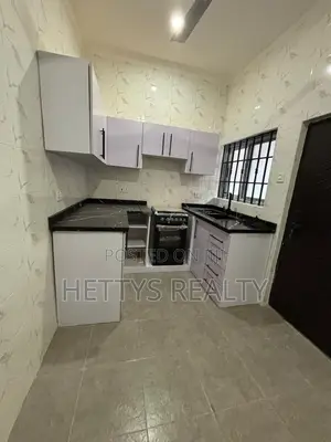 3bdrm House in East Legon for sale