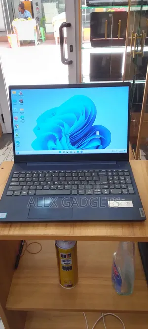 Laptop Lenovo 8GB Intel Core I5 SSD 128GB
