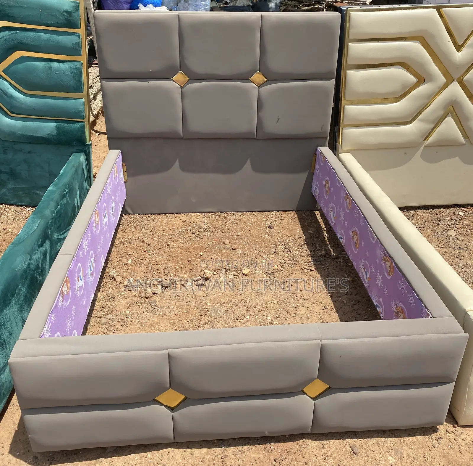 T Boxed Bed (Payment After Delivery)
