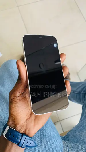 Apple iPhone 12 128 GB White