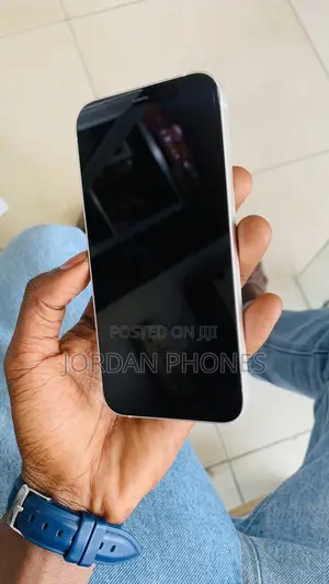 Apple iPhone 12 128 GB White