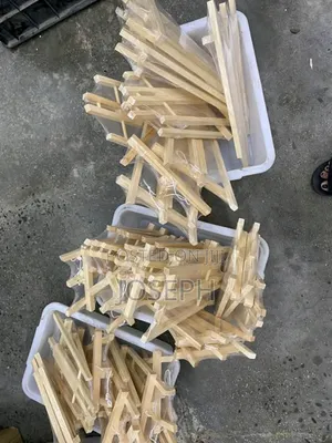 Easel , Mini Easel