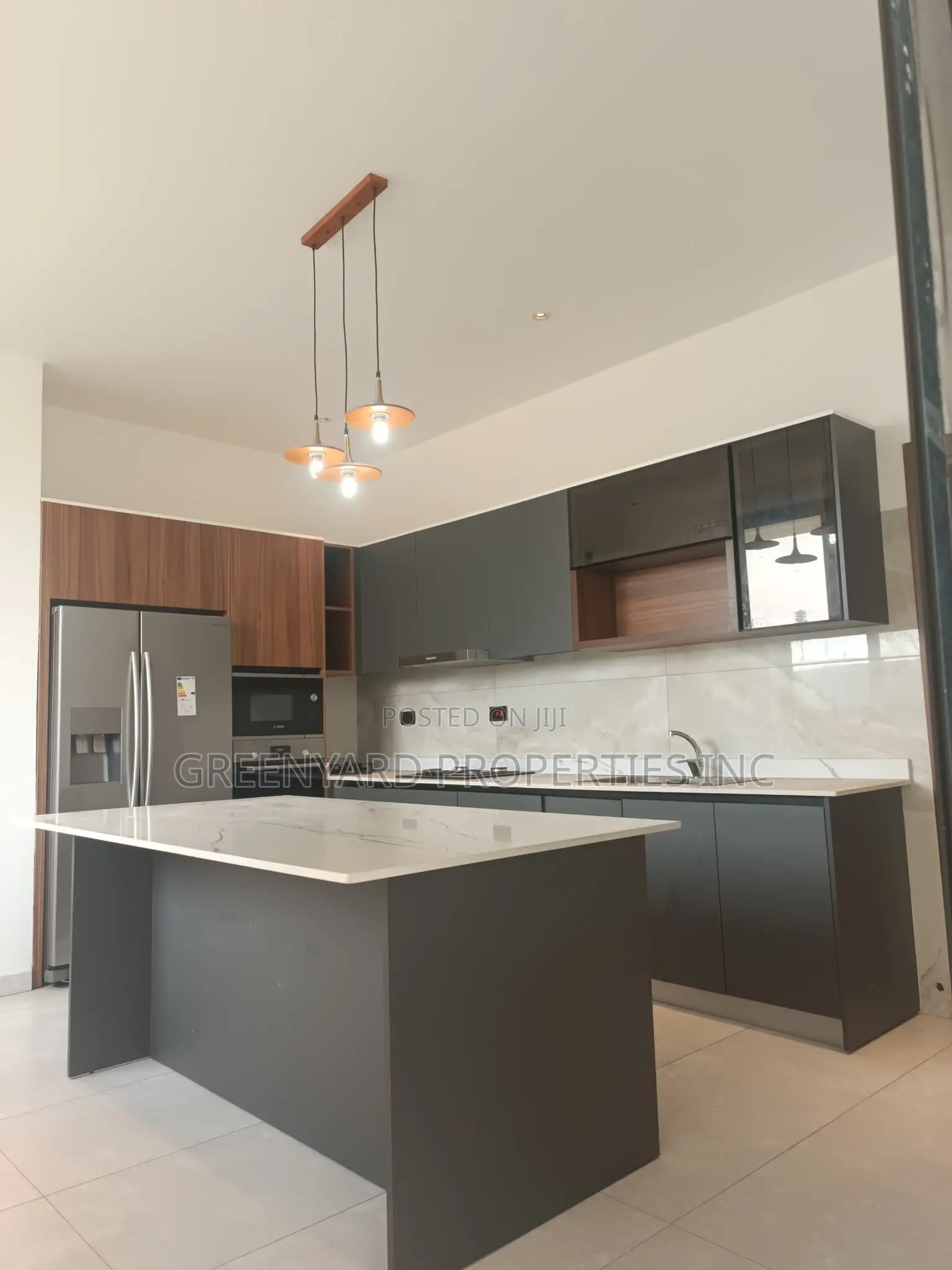 4bdrm House in School Junction, Ashaley Botwe for rent