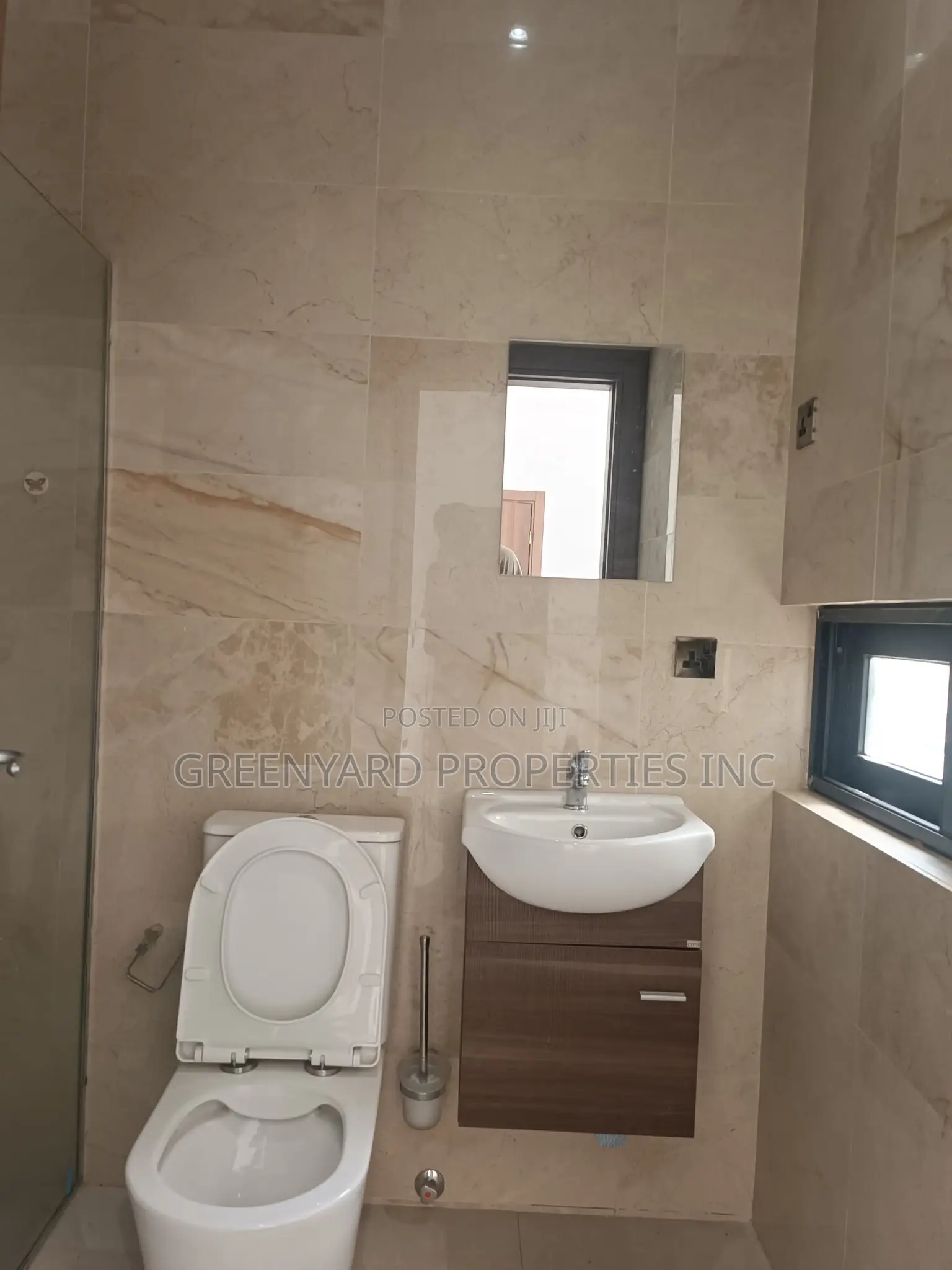 4bdrm House in School Junction, Ashaley Botwe for rent