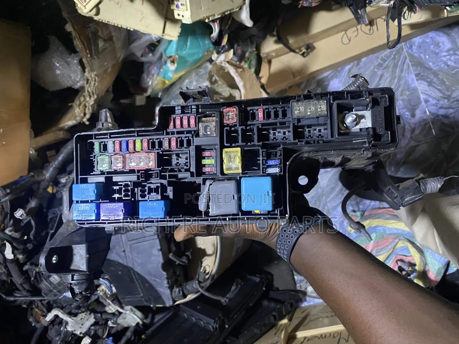 Toyota Hilux 2016 Fuse Box